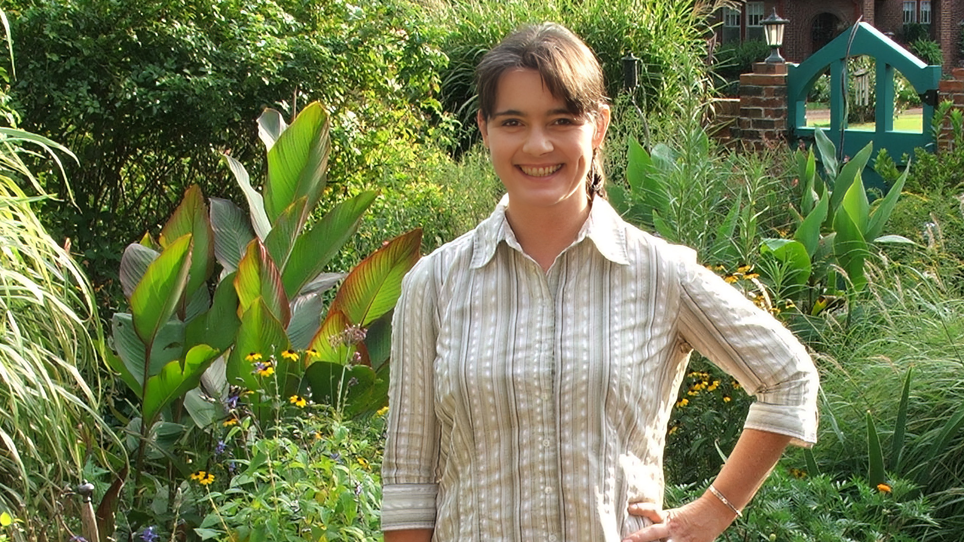 Volunteer Gardener Host April Moore