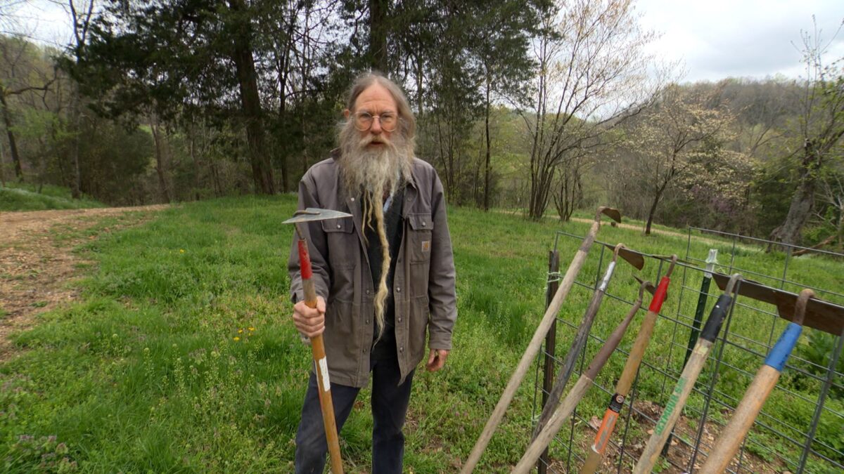 Tools of the Trade on NPT's Volunteer Gardener